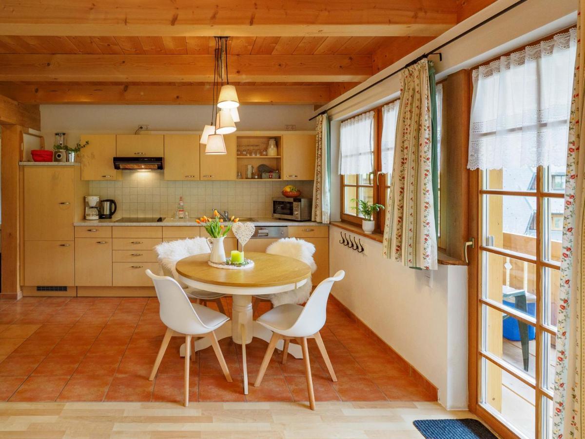 Holiday Apartements By Hotel Gruener Baum Feldberg フェルトベルク エクステリア 写真
