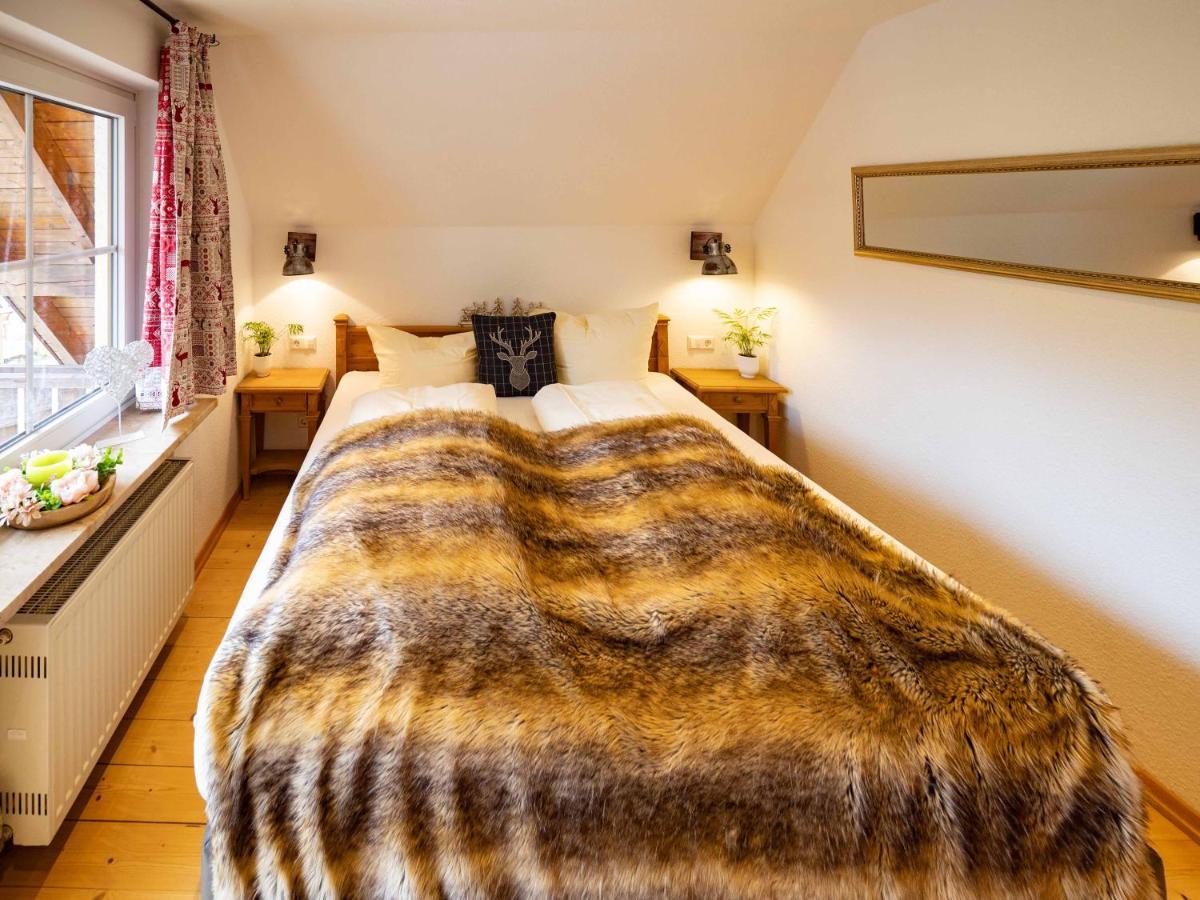 Holiday Apartements By Hotel Gruener Baum Feldberg フェルトベルク エクステリア 写真